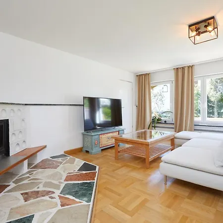 Zum Hirschgarten Appartement *