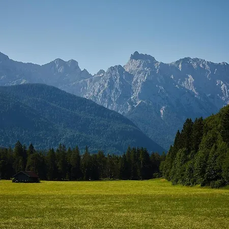 Apartamento Zum Hirschgarten Krün